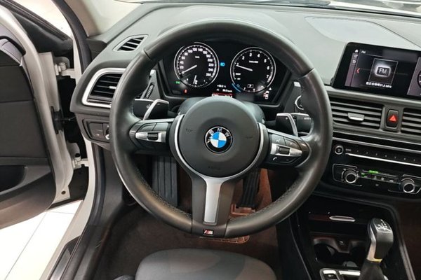 BMW 1 Series 2019, 88000 км, за 11466 USD - фото 13