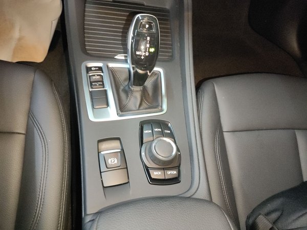 BMW 1 Series 2020, 44700 км, за 11962 USD - фото 18