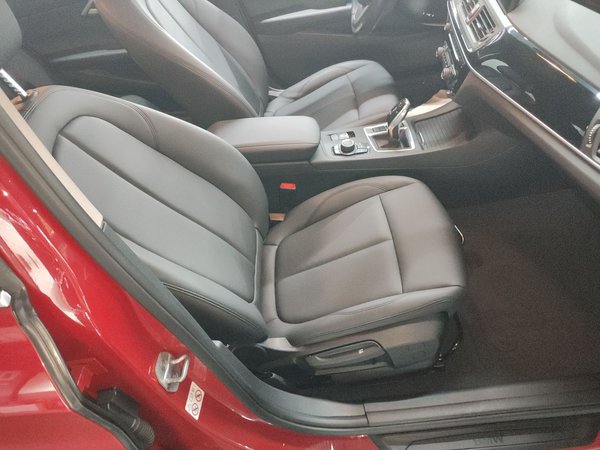 BMW 1 Series 2020, 44700 км, за 11962 USD - фото 22