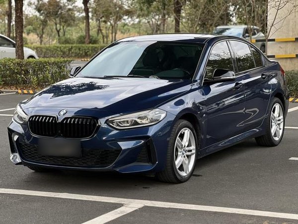 BMW 1 Series · 2021 год