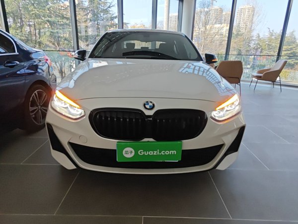 BMW 1 Series 2021, 110600 км, за 12623 USD