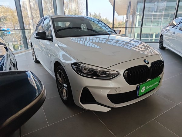 BMW 1 Series 2021, 110600 км, за 12623 USD