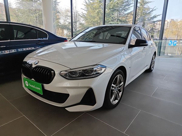 BMW 1 Series · 2021 год
