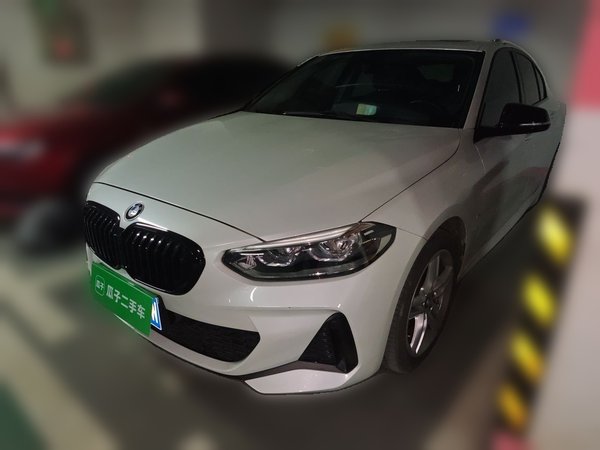 BMW 1 Series · 2021 год