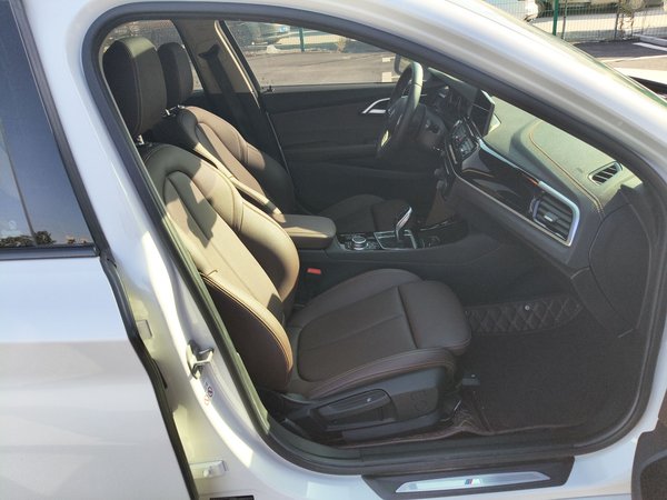 BMW 1 Series 2021, 34400 км, за 13103 USD - фото 24