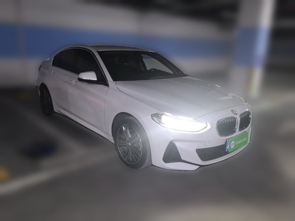 BMW 1 Series · 2021 год