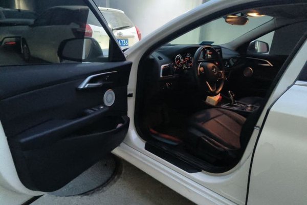 BMW 1 Series 2021, 50500 км, за 10616 USD - фото 17