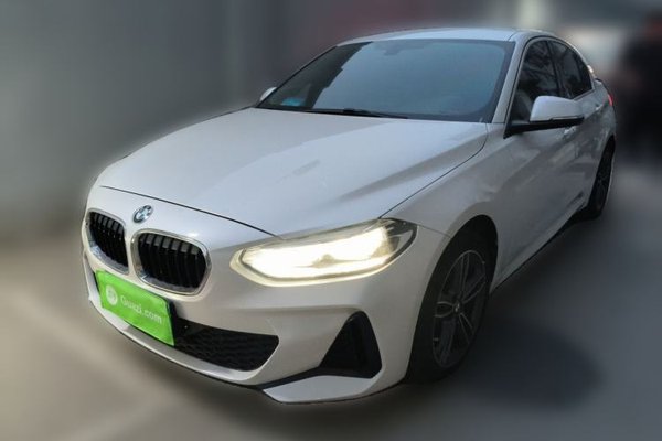 BMW 1 Series · 2021 год