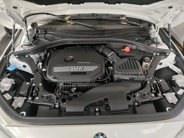 BMW 1 Series 2021, 55300 км, за 12989 USD - фото 19