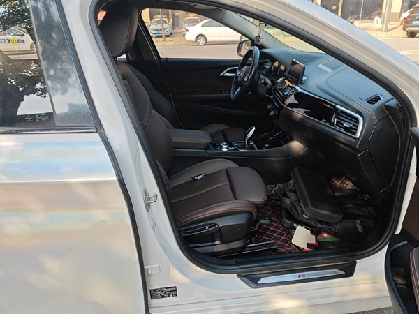 BMW 1 Series 2021, 74500 км, за 12310 USD - фото 23