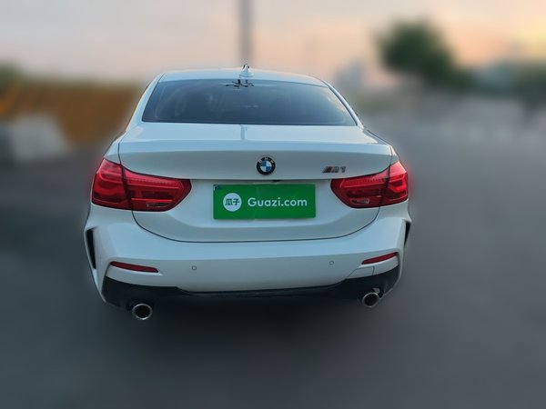 BMW 1 Series 2021, 87800 км, за 11041 USD