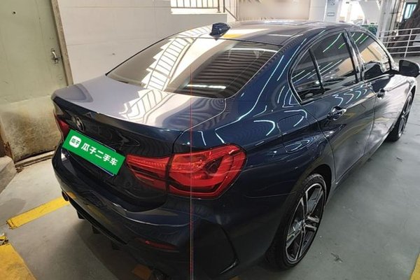BMW 1 Series 2021, 35300 км, за 16595 USD