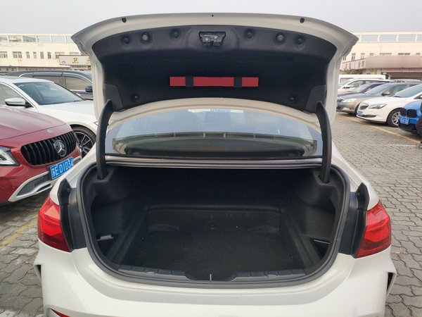 BMW 1 Series 2022, 62200 км, за 14733 USD - фото 18