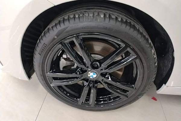 BMW 1 Series 2022, 42800 км, за 18437 USD - фото 8