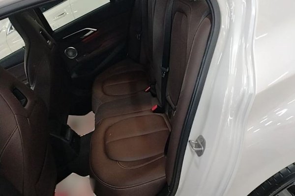 BMW 1 Series 2022, 42800 км, за 18437 USD - фото 20