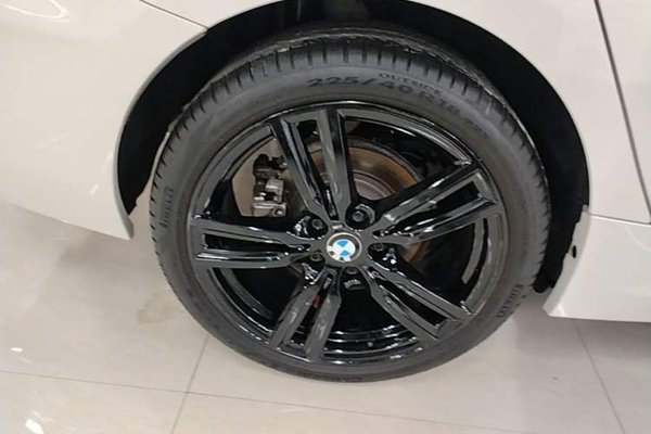 BMW 1 Series 2022, 42800 км, за 18437 USD - фото 10