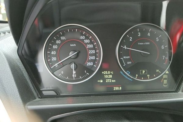 BMW 2 Series 2014, 111000 км, за 17225 USD - фото 10