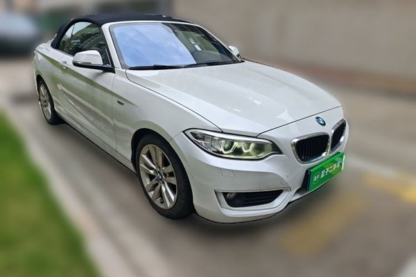 BMW 2 Series 2015, 55300 км, за 11904 USD