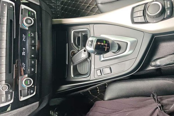 BMW 2 Series 2015, 55300 км, за 11904 USD - фото 15