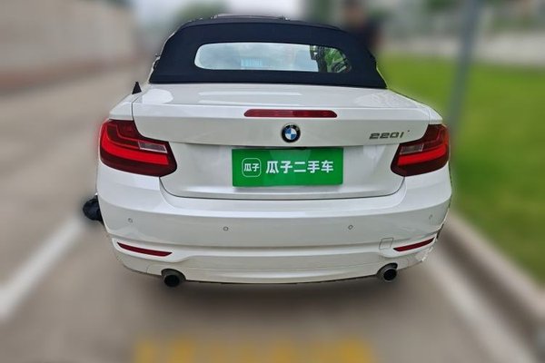 BMW 2 Series 2015, 55300 км, за 11904 USD