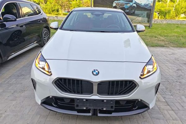 BMW 2 Series 2025, 20300 км, за 19297 USD