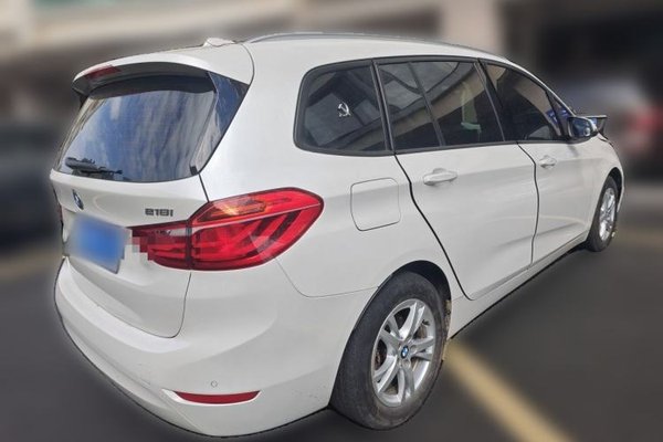 BMW 2 Series Active Tourer 2015, 153000 км, за 7990 USD