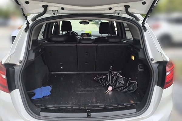 BMW 2 Series Active Tourer 2016, 96400 км, за 8224 USD - фото 16