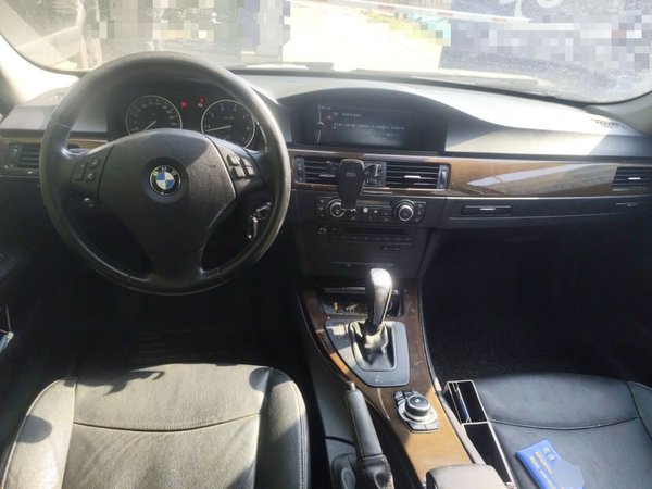 BMW 3 Series 2010, 199000 км, за 3469 USD - фото 10