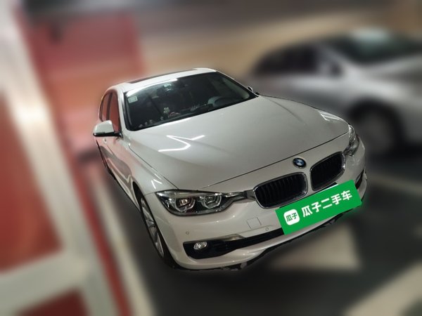 BMW 3 Series · 2017 год