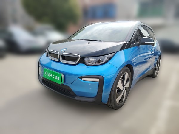 BMW i3 · 2018 год