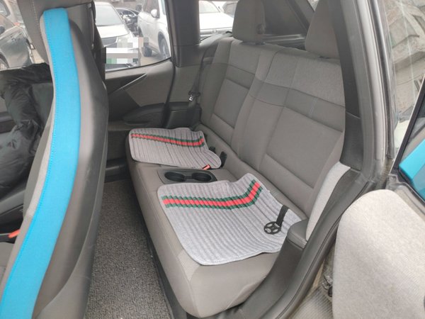 BMW i3 2018, 83100 км, за 9183 USD - фото 18