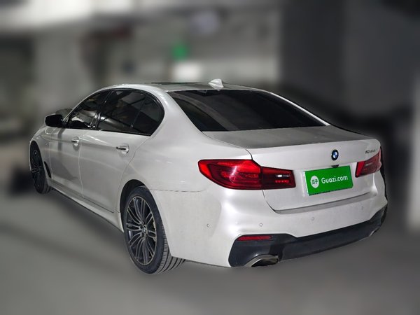BMW 5 Series 2018, 74500 км, за 24555 USD