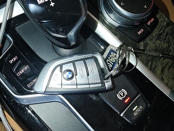 BMW 5 Series 2018, 74500 км, за 24555 USD - фото 14