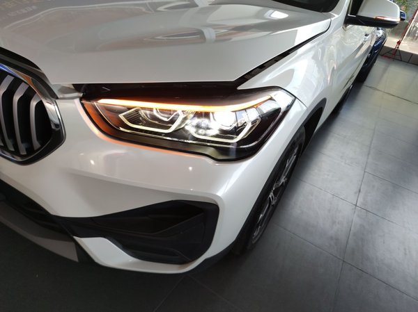 BMW X1 2021, 74000 км, за 18664 USD - фото 9