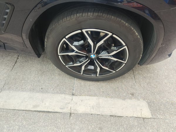 BMW X4 2022, 22400 км, за 45909 USD - фото 8