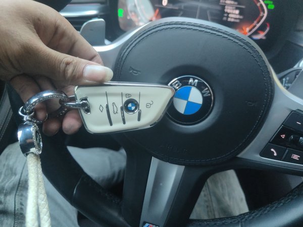 BMW 5 Series 2022, 40599 км, за 43393 USD - фото 9