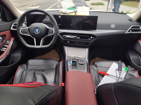 BMW i3 2025, 42600 км, за 24345 USD - фото 10