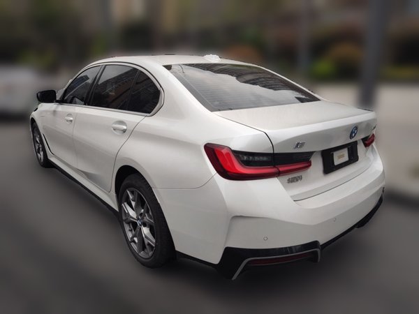 BMW i3 2025, 42600 км, за 24345 USD