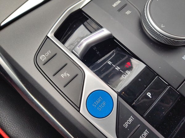 BMW i3 2025, 42600 км, за 24345 USD - фото 15