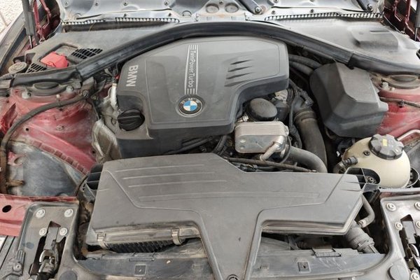 BMW 3 Series 2014, 124200 км, за 7084 USD - фото 21