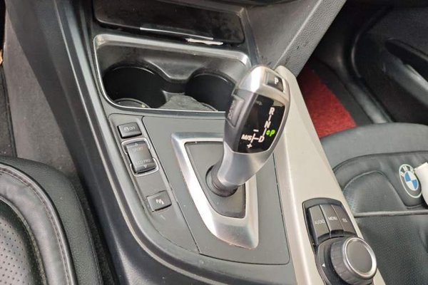 BMW 3 Series 2014, 124200 км, за 7084 USD - фото 14
