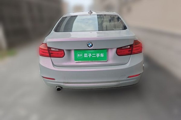 BMW 3 Series 2014, 124200 км, за 7084 USD