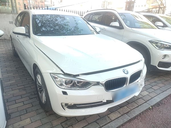 BMW 3 Series 2014, 188700 км, за 8400 USD