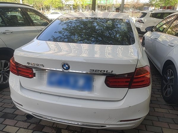 BMW 3 Series 2014, 188700 км, за 8400 USD