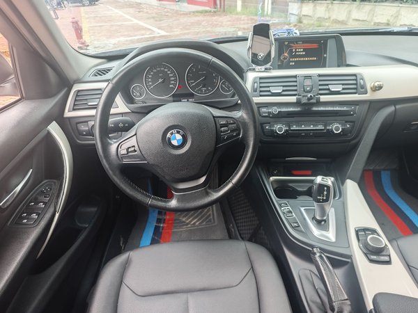 BMW 3 Series 2015, 150900 км, за 8828 USD - фото 22