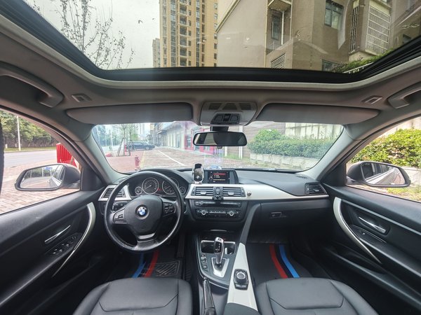 BMW 3 Series 2015, 150900 км, за 8828 USD - фото 20