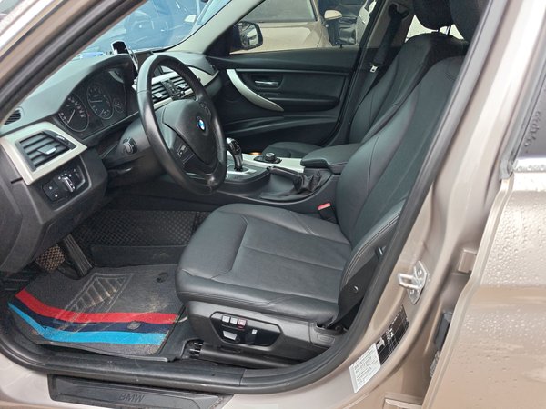 BMW 3 Series 2015, 150900 км, за 8828 USD - фото 15