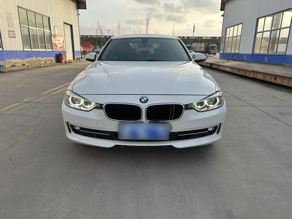 BMW 3 Series 2015, 172800 км, за 9556 USD
