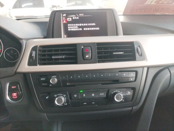 BMW 3 Series 2015, 172800 км, за 9556 USD - фото 12