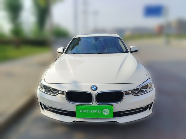 BMW 3 Series 2015, 75700 км, за 8446 USD